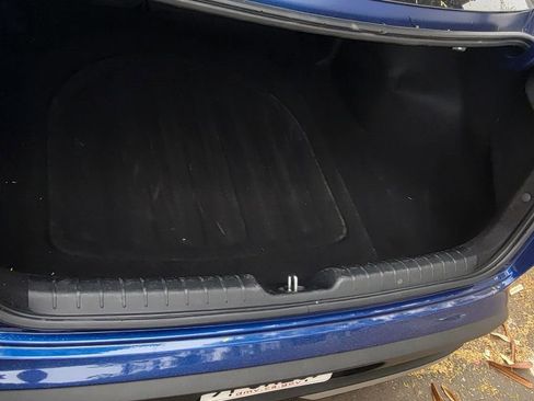 Used 2025 Kia K4 LXS image 16