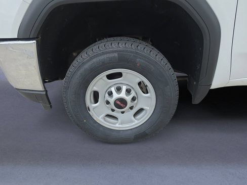 Used 2021 GMC Sierra 2500 4x4 Crew Cab w/ Convenience Package image 29