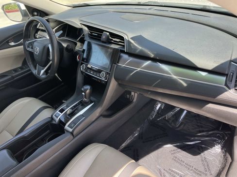 Used 2016 Honda Civic Touring image 23