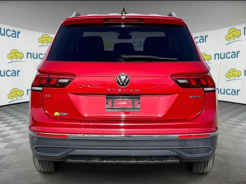 Used 2024 Volkswagen Tiguan SE image 5
