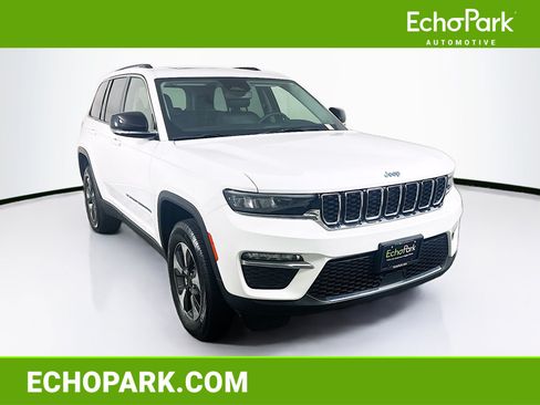 Used 2023 Jeep Grand Cherokee 4WD 4xe image 1
