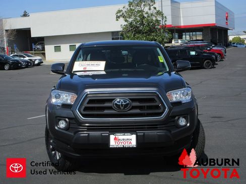 Certified 2023 Toyota Tacoma SR5 w/ Technology Package image 17