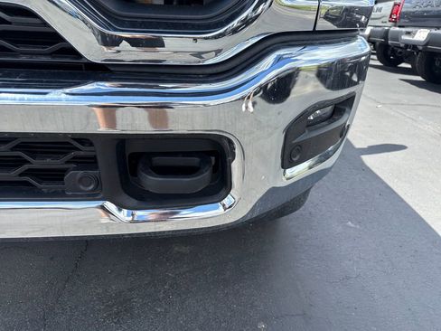 New 2026 RAM 3500 Big Horn AWD/4WD image 8