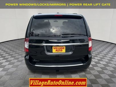 Used 2014 Chrysler Town & Country Touring