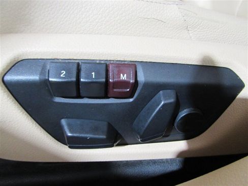 Used 2012 BMW 328i Sedan image 18