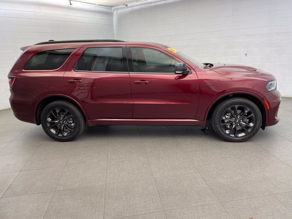 Certified 2023 Dodge Durango R/T AWD/4WD image 6