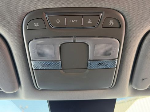 Used 2022 Kia Telluride LX image 32