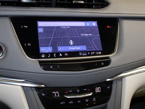 Certified 2023 Cadillac XT5 Premium Luxury image 16