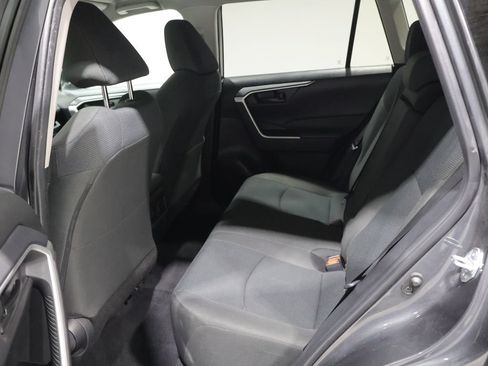 Used 2025 Toyota RAV4 LE AWD/4WD image 16