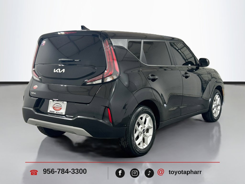 Used 2025 Kia Soul S FWD image 4