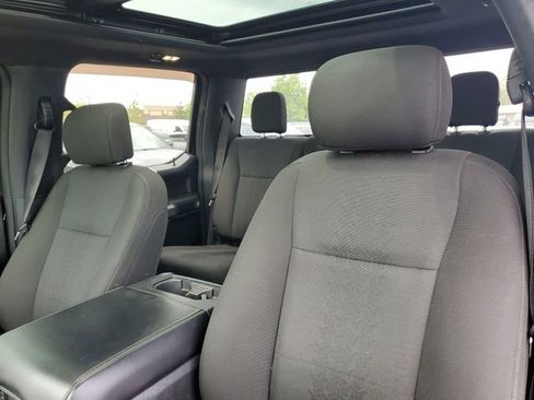 Used 2018 Ford F150 XLT w/ Equipment Group 302A Luxury AWD/4WD image 14