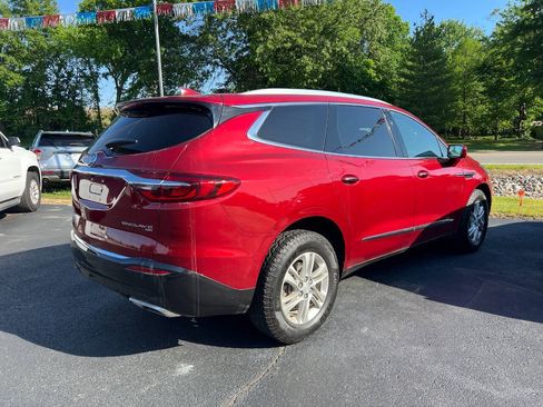 Used 2019 Buick Enclave Essence AWD/4WD image 5