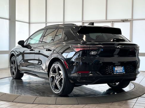 Certified 2024 Chevrolet Equinox EV RS image 6