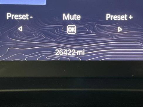 Used 2024 Jeep Grand Cherokee L Altitude image 6