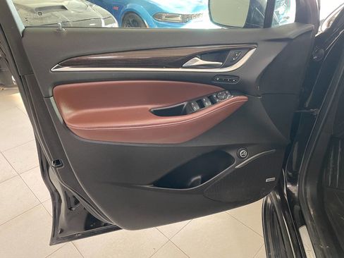 Used 2018 Buick Enclave Avenir w/ Avenir Technology Package image 13