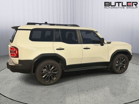 Certified 2024 Toyota Land Cruiser AWD/4WD image 7