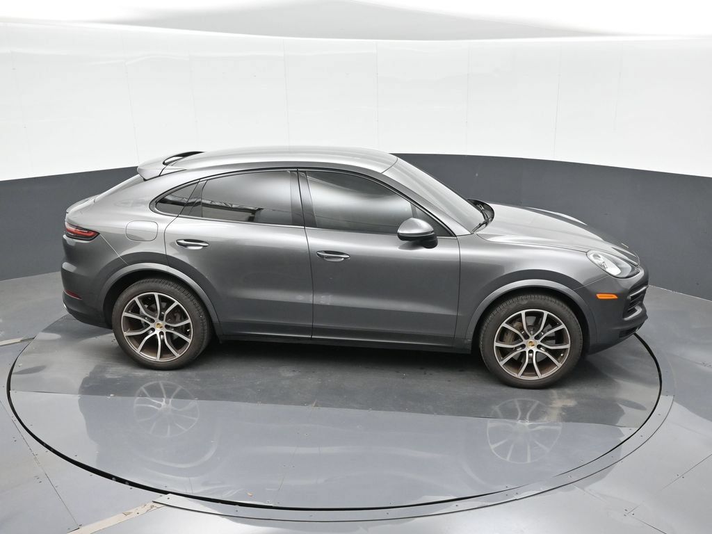 Certified 2021 Porsche Cayenne S AWD/4WD image 31