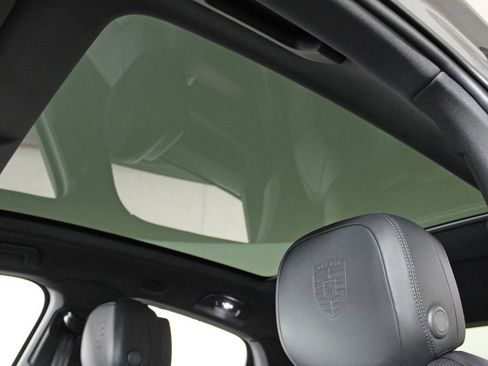 Certified 2026 Porsche Cayenne Coupe image 19