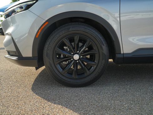 Used 2025 Honda CR-V EX-L image 10