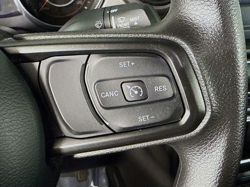 Used 2022 Jeep Wrangler Unlimited Sport image 15