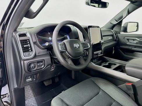 New 2026 RAM 1500 Big Horn AWD/4WD image 9