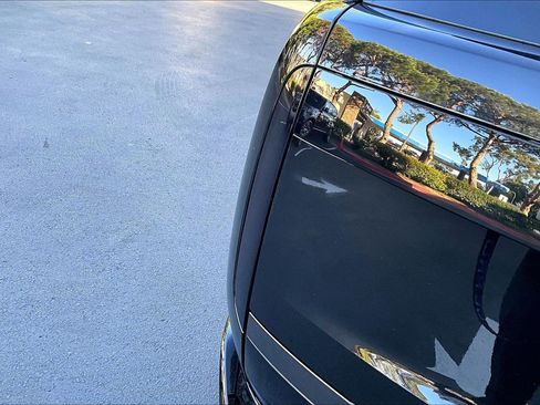 Used 2023 Land Rover Range Rover SE image 31