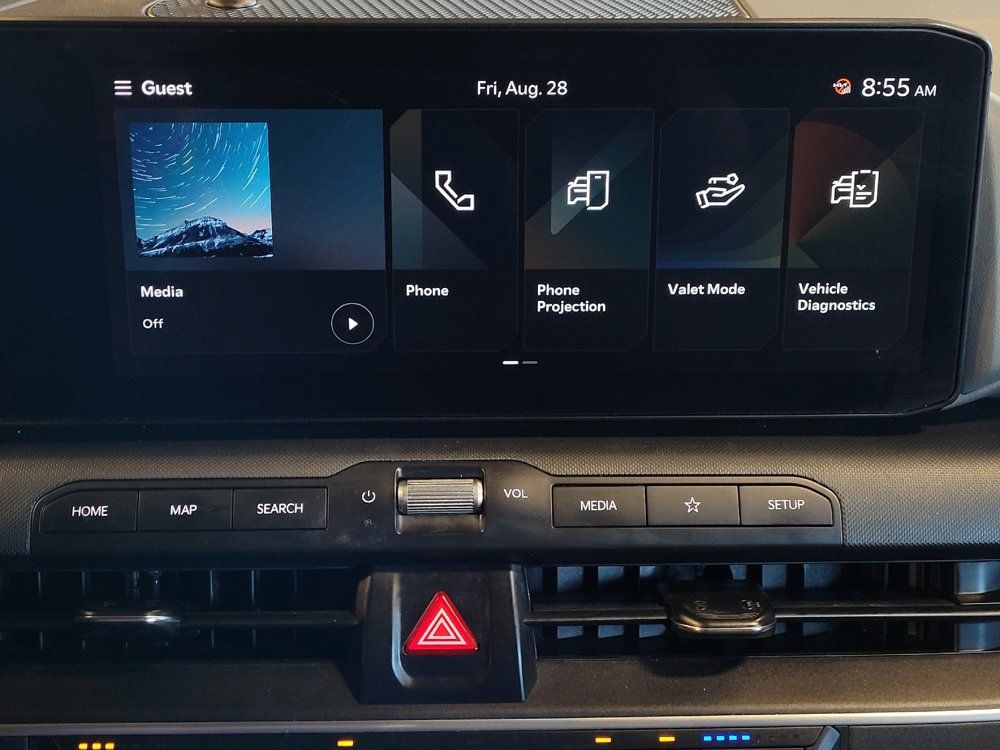 Used 2025 Kia K4 FWD image 25