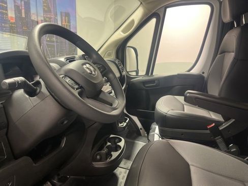 New 2026 RAM ProMaster 2500 w/ Convenience Group image 10