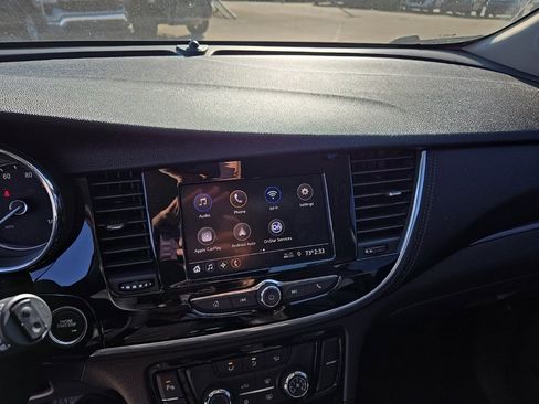 Used 2022 Buick Encore Preferred w/ Safety Package II image 31