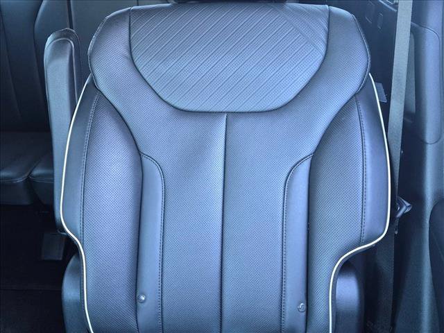 Used 2025 Hyundai Palisade SEL AWD/4WD image 14