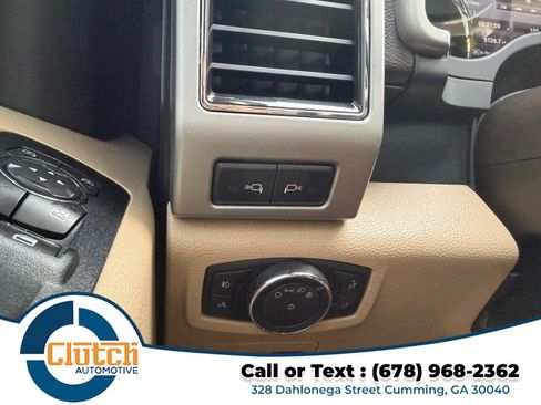Used 2018 Ford F150 Lariat RWD image 39