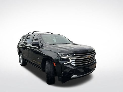 Used 2021 Chevrolet Tahoe High Country RWD image 2