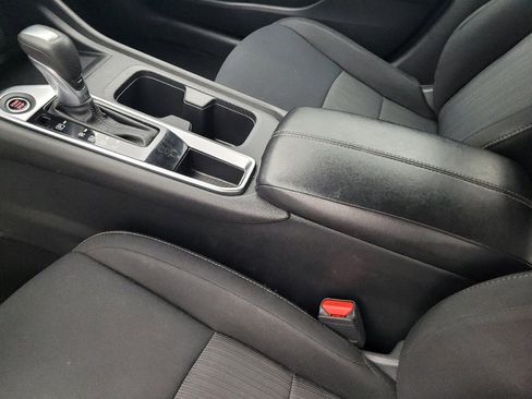 Used 2022 Nissan Sentra SV image 26