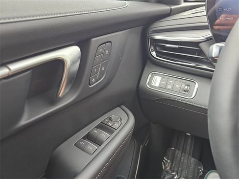 New 2025 Buick Enclave Sport Touring w/ Super Cruise Package image 29