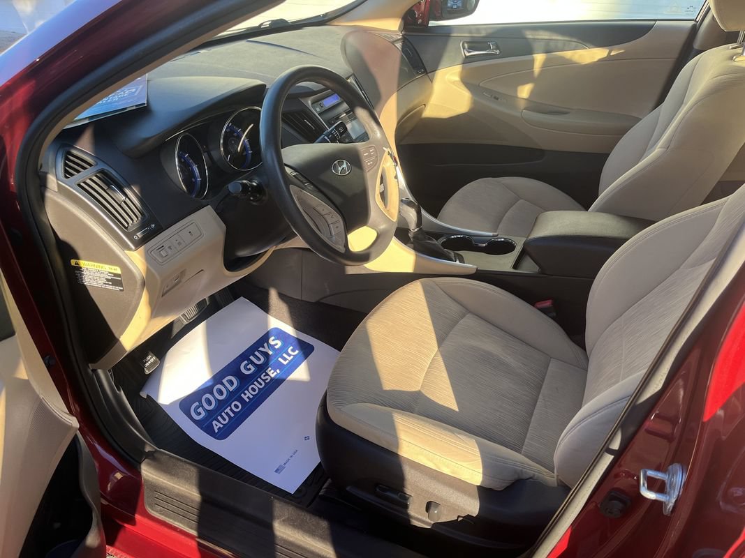 Used 2012 Hyundai Sonata GLS w/ Popular Equipment Pkg FWD image 6