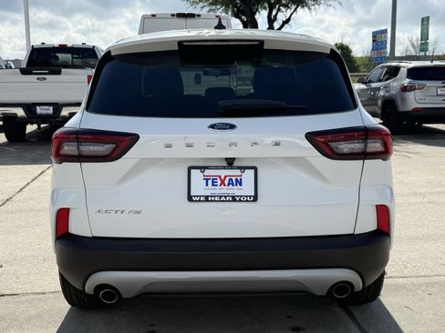 Used 2025 Ford Escape Active image 6