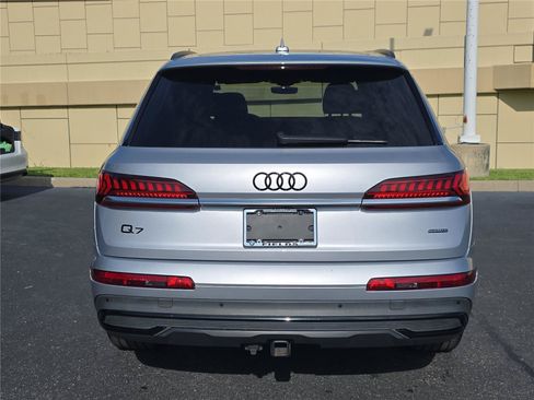 Used 2021 Audi Q7 3.0T Premium Plus AWD/4WD image 4