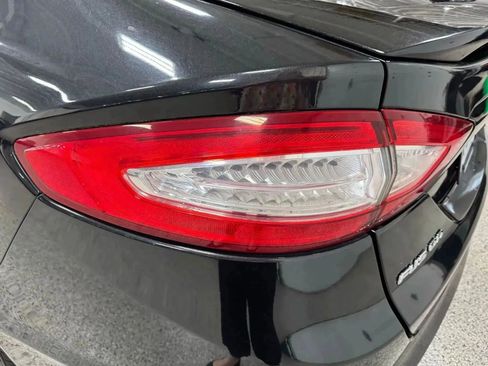 Used 2013 Ford Fusion SE image 13