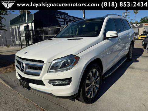 Used 2015 Mercedes-Benz GL 450 4MATIC image 3