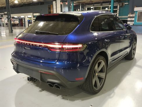 Used 2024 Porsche Macan Turbo AWD/4WD image 8