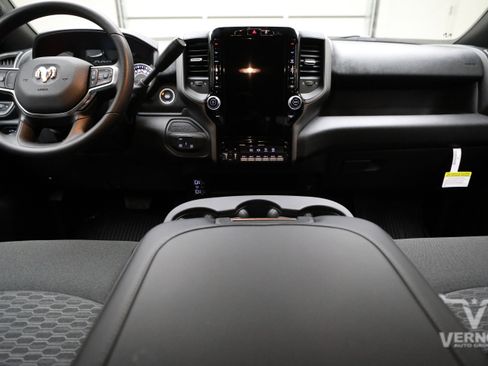 New 2026 RAM 3500 Tradesman AWD/4WD image 13
