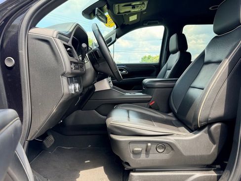 Used 2024 GMC Yukon XL SLT RWD image 22