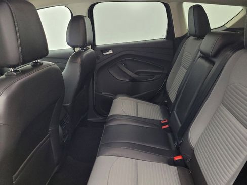 Used 2017 Ford Escape Titanium image 18