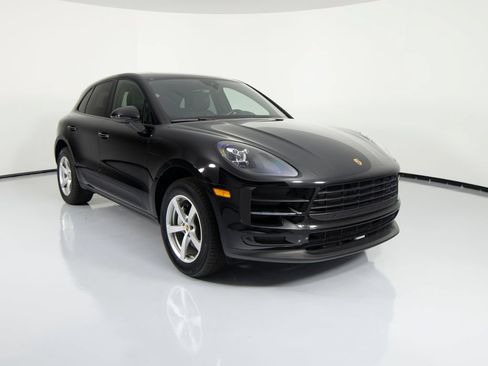 Certified 2020 Porsche Macan AWD/4WD image 12