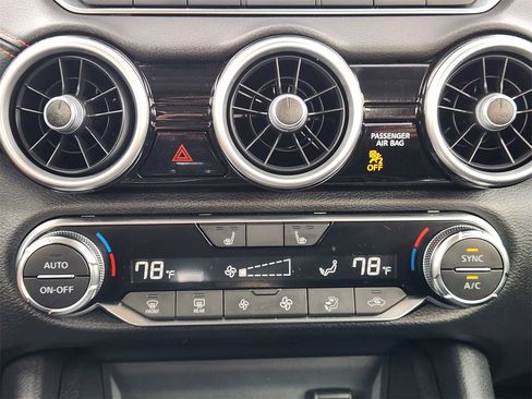 Used 2024 Nissan Sentra SR image 20