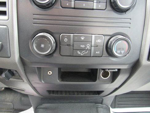 Used 2019 Ford F450 XL w/ Snow Plow Prep Package RWD image 39
