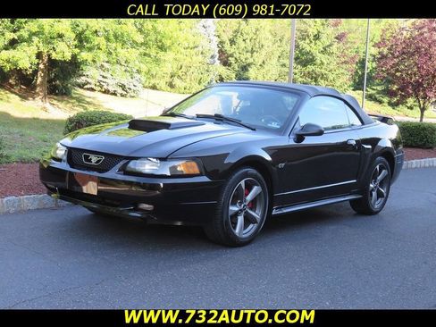 Used 2003 Ford Mustang GT RWD image 1