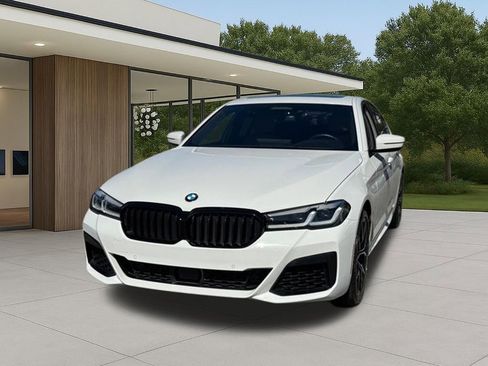 Certified 2023 BMW 540i 540i w/ M Sport Package image 3