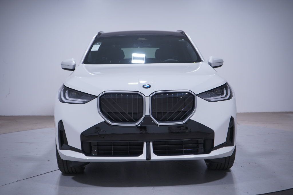 Used 2026 BMW X3 xDrive30i w/ M Sport Package AWD/4WD image 4