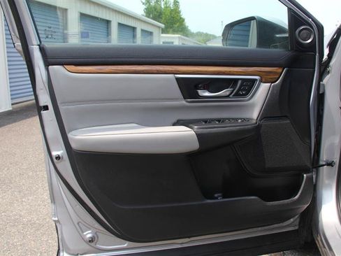 Used 2017 Honda CR-V EX-L image 16